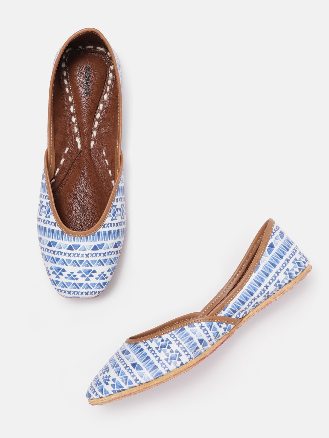 

Anouk Women Blue & White Printed Mojaris