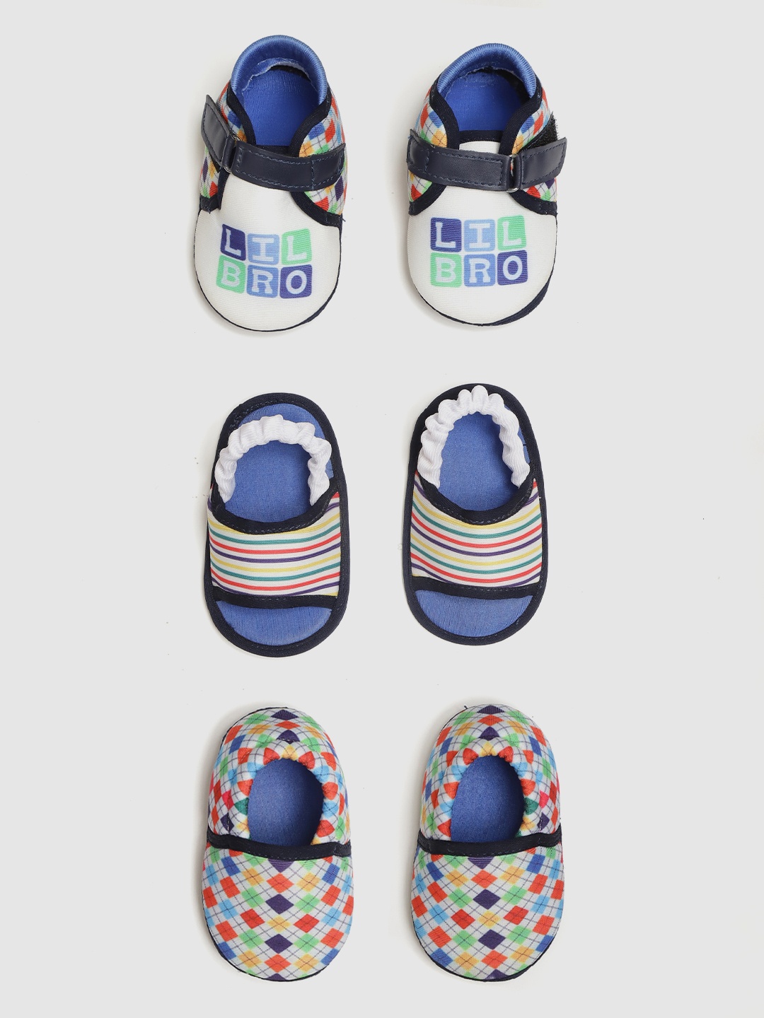 

KazarMax Kids Set of 3 Printed Booties, Multi
