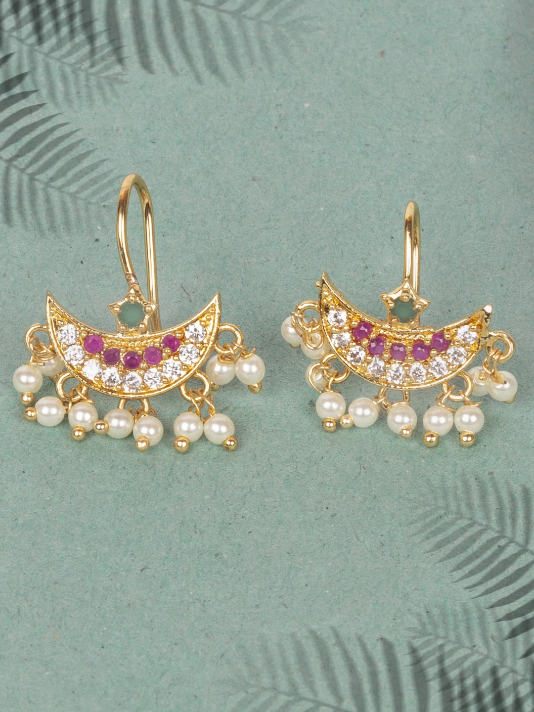 

AccessHer Gold-Plated & Red CZ-Studded Classic Ear Cuff