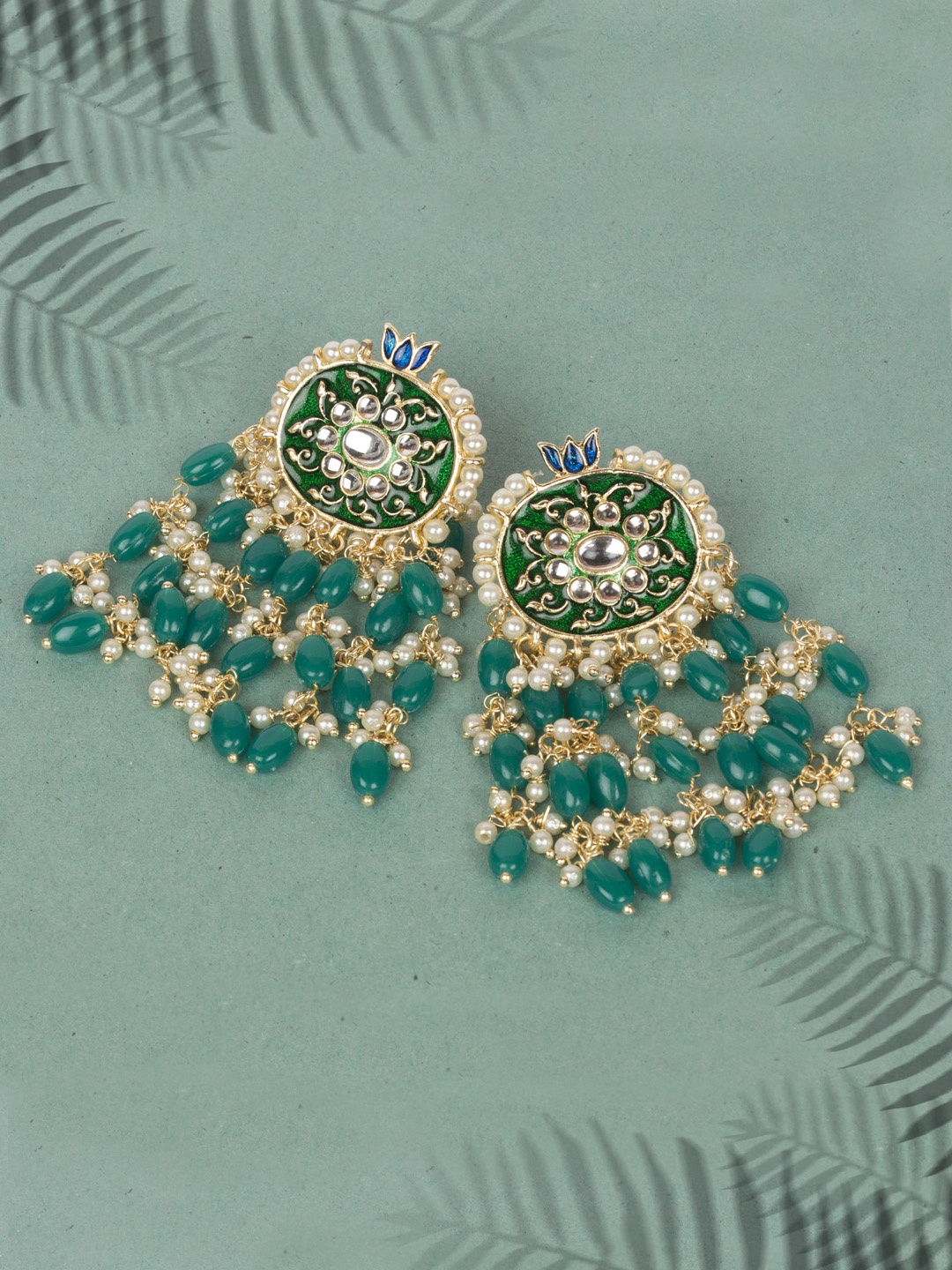 

AccessHer Gold-Toned & Green Teardrop Shaped Drop Earrings
