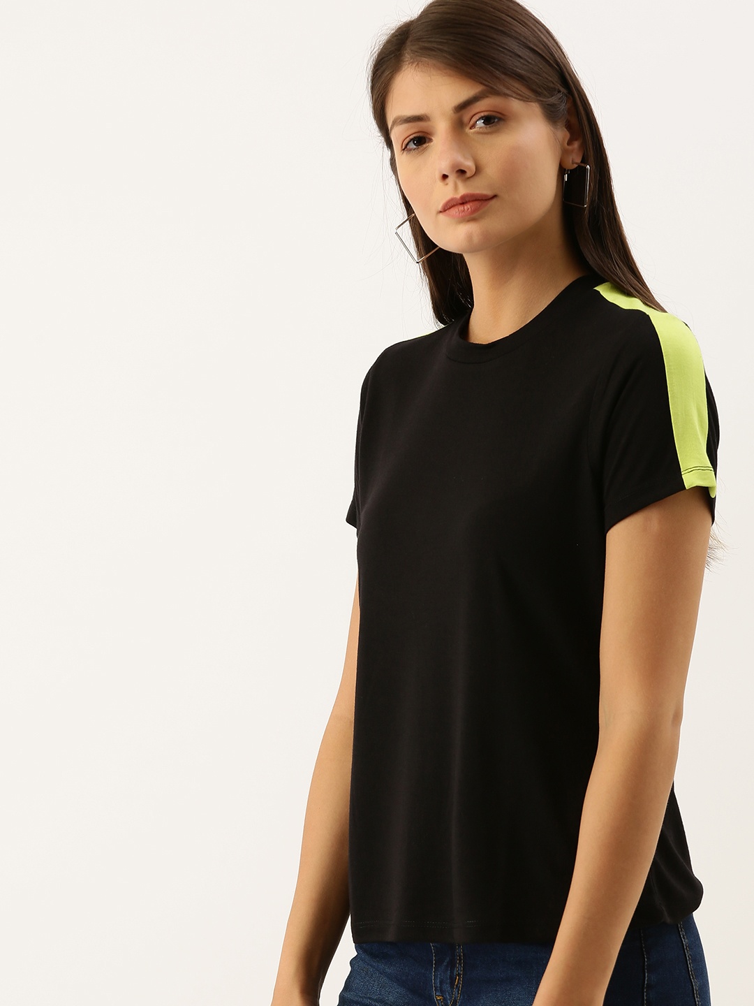 

DressBerry Women Black Solid Round Neck T-shirt With Striped Detail on Shoulder