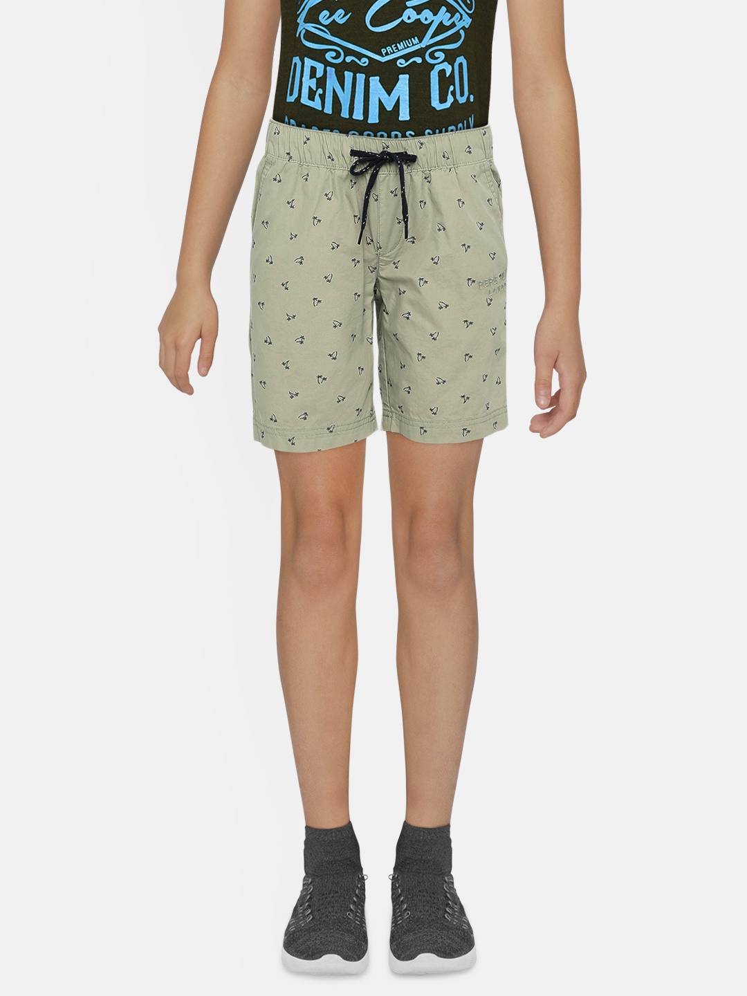 

Pepe Jeans Boys Taupe Printed Regular Fit Chino Shorts