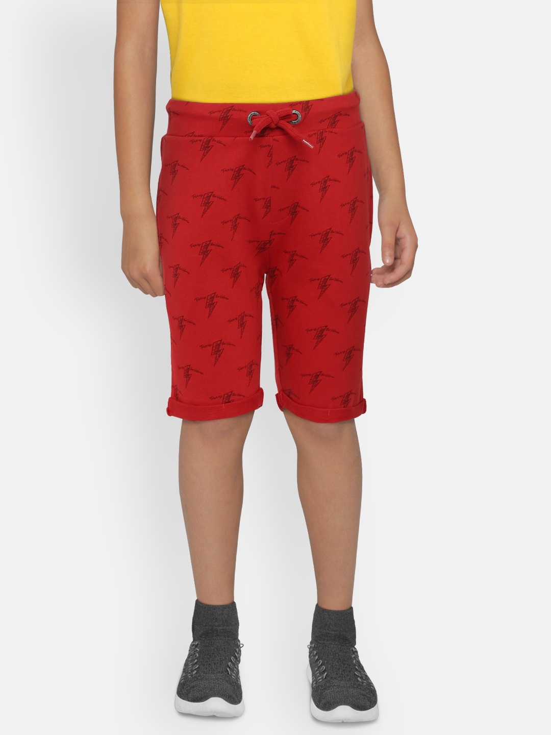 

Pepe Jeans Boys Red Printed Regular Fit CROATIA IP Shorts