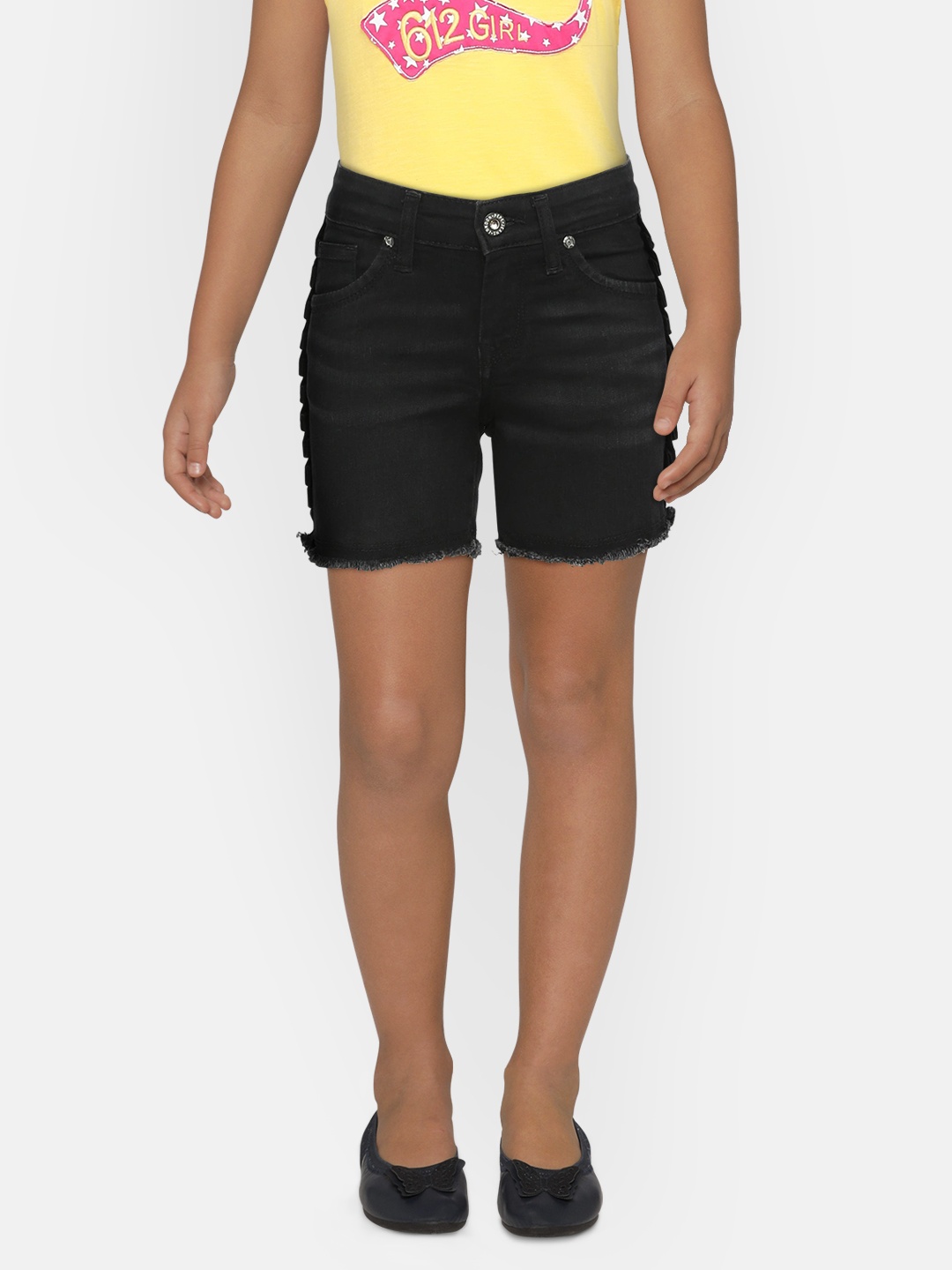 

Pepe Jeans Girls Black Solid Regular Fit Denim Shorts