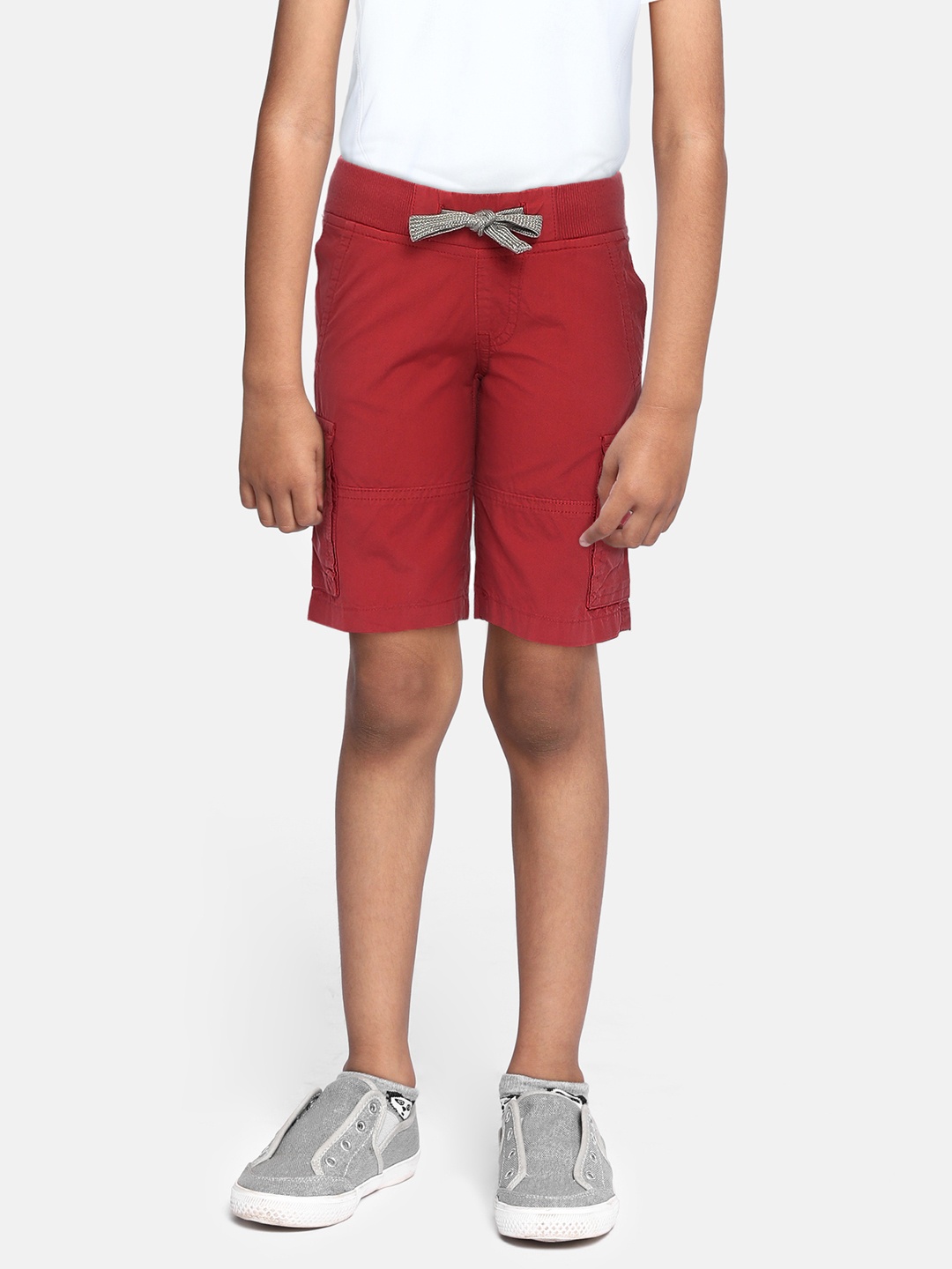 

Pepe Jeans Boys Red Solid Regular Fit Cargo Shorts
