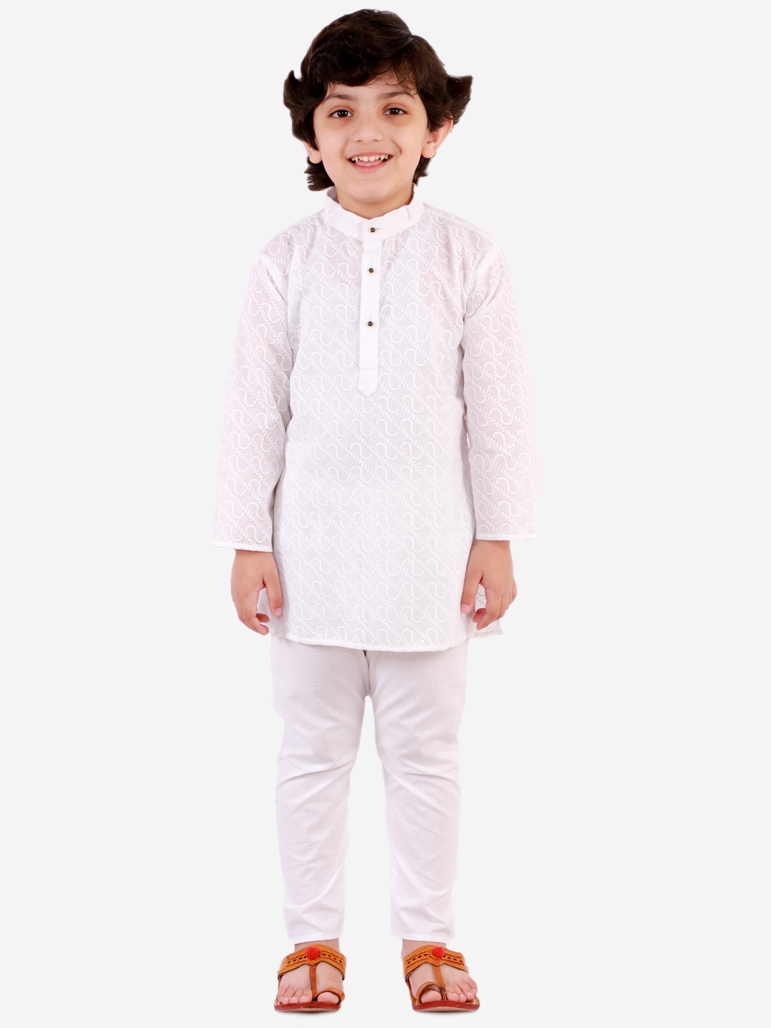 

Superminis Boys White Chikankari Embroidered Kurta with Pyjamas