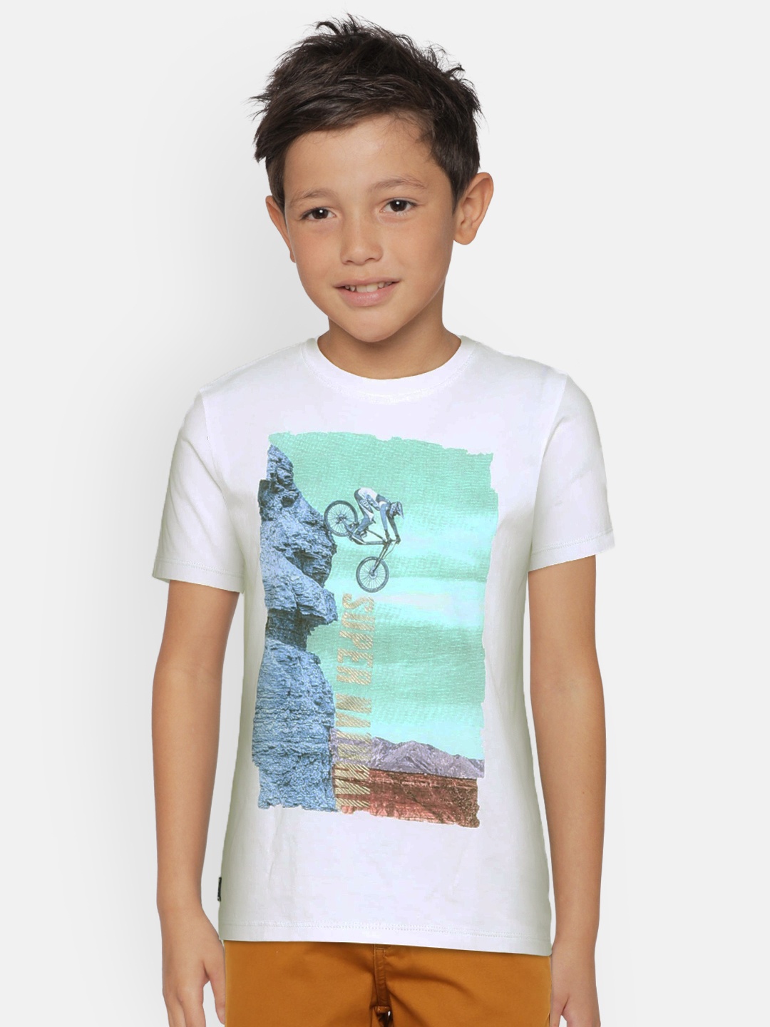 

Pepe Jeans Boys White Printed Round Neck T-shirt