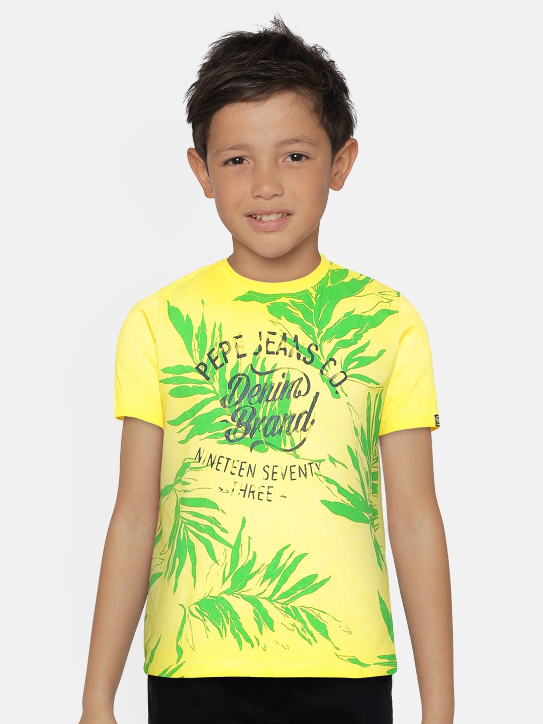 

Pepe Jeans Boys Yellow and Green Printed Round Neck T-shirt