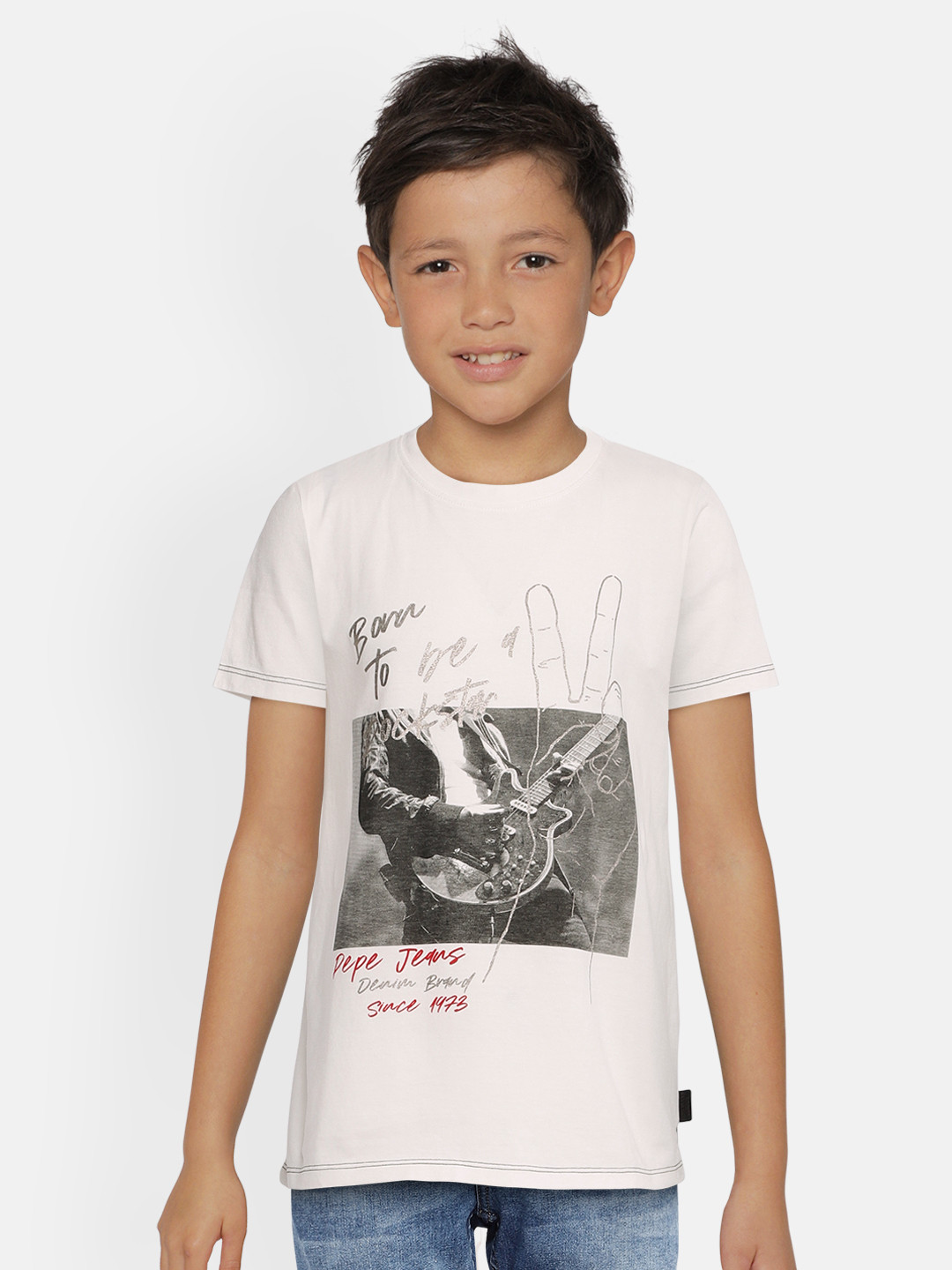 

Pepe Jeans Boys Off-White Printed Round Neck Pure Cotton T-shirt