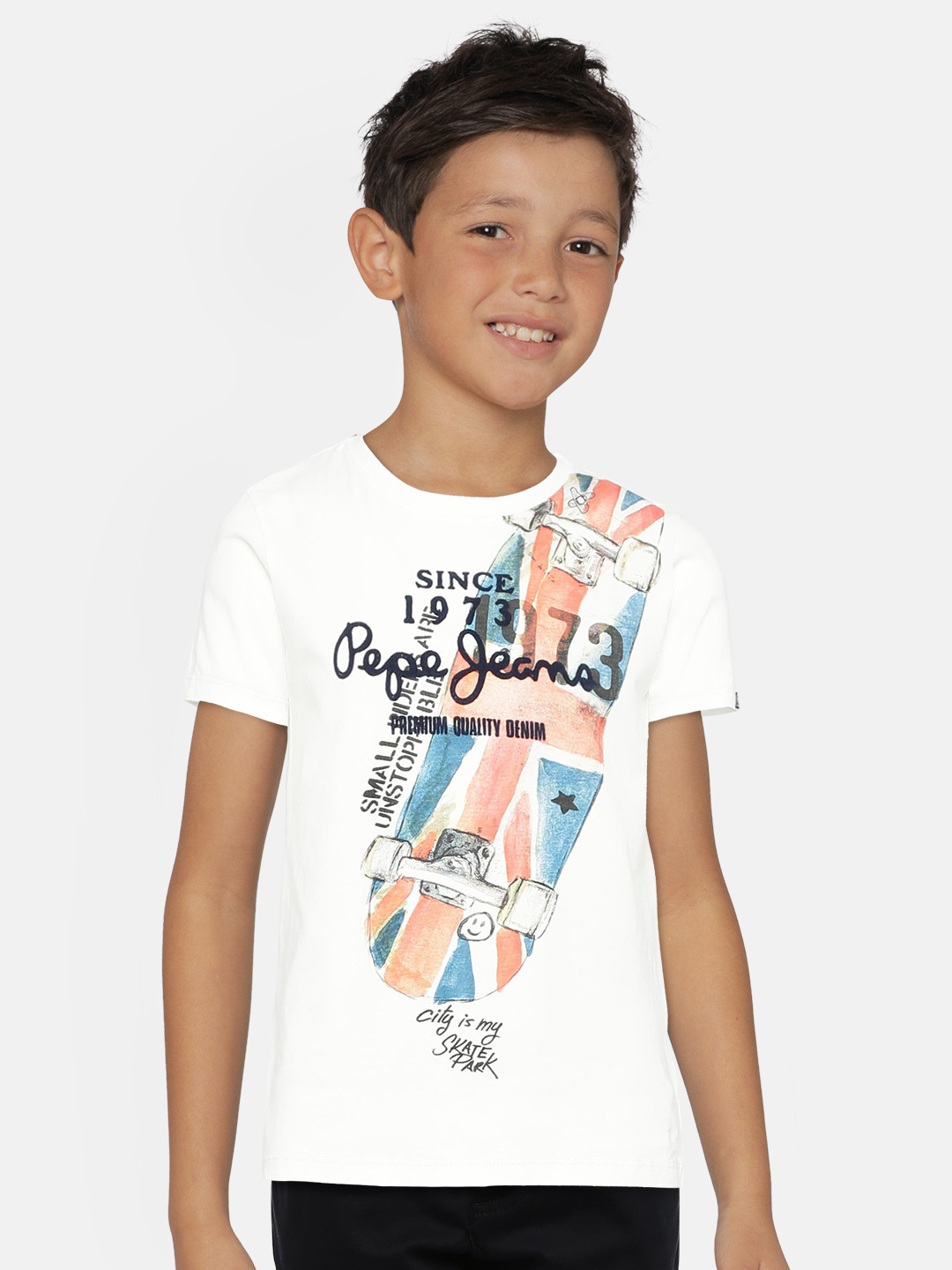 

Pepe Jeans Boys White Printed Round Neck T-shirt