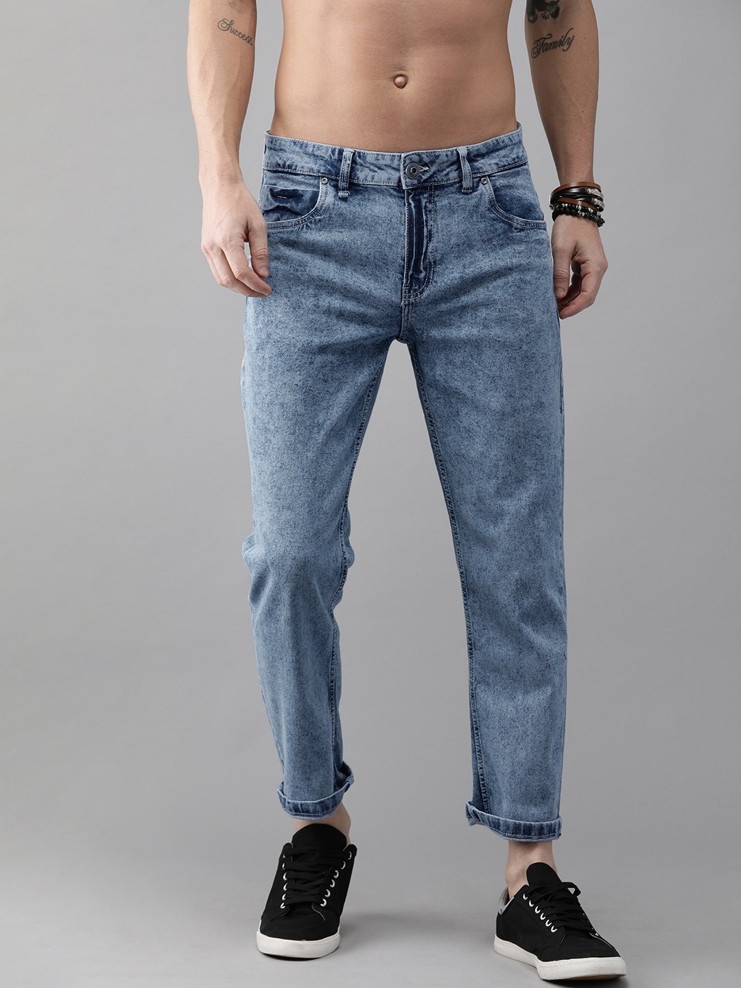 

Roadster GreenTurn Men Blue Slim Tapered Mid-Rise Clean Look Stretchable Save Water Sustainable Jeans