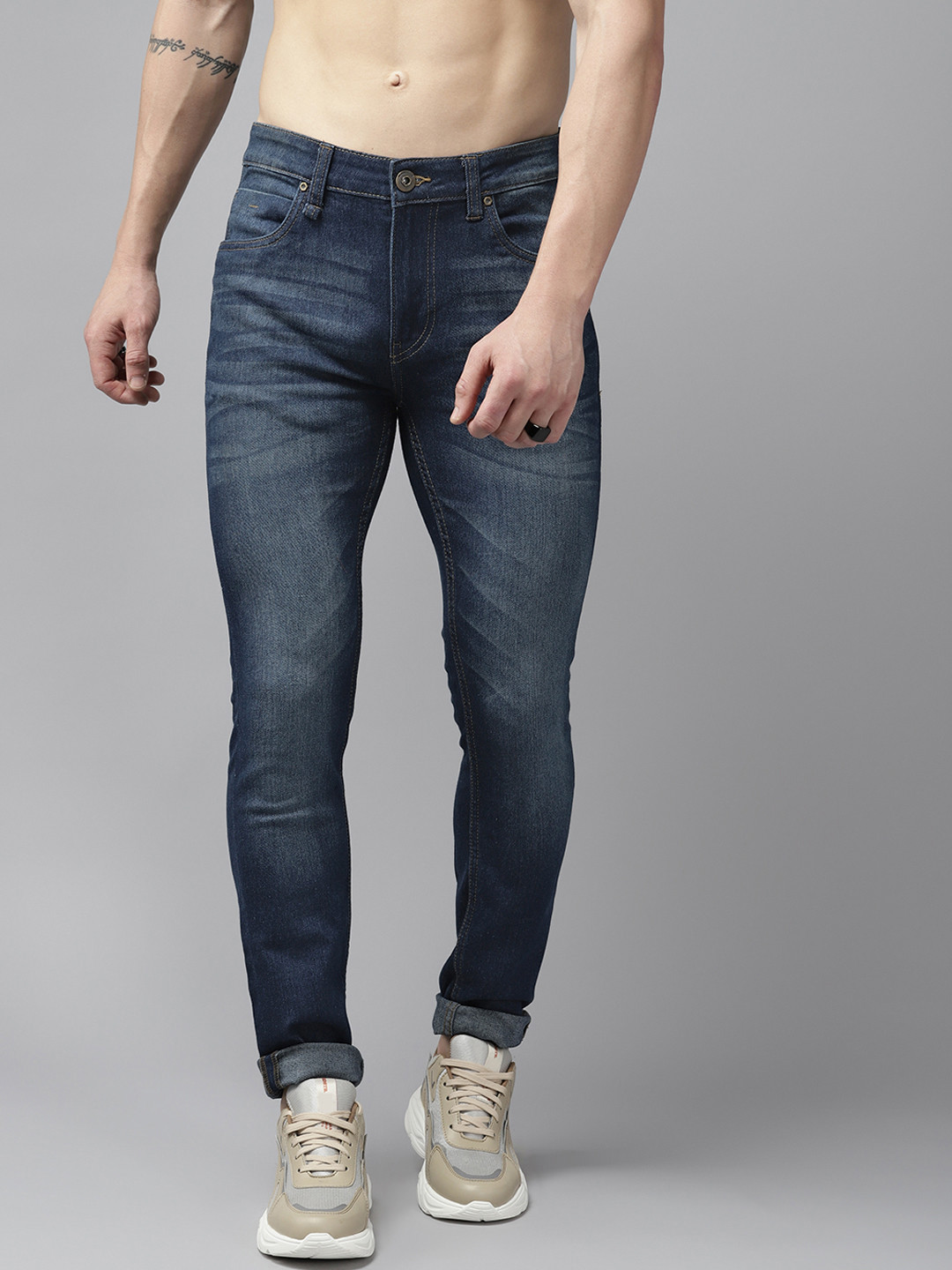 

The Roadster Lifestyle Co. Men Skinny Fit Mid-Rise Stretchable Jeans, Navy blue
