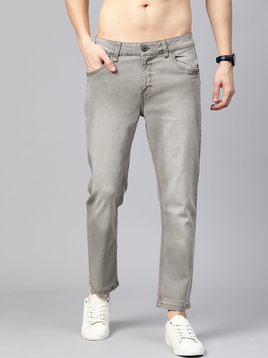 

Roadster Men Charcoal Grey Regular Fit Mid-Rise Clean Look Stretchable Jeans