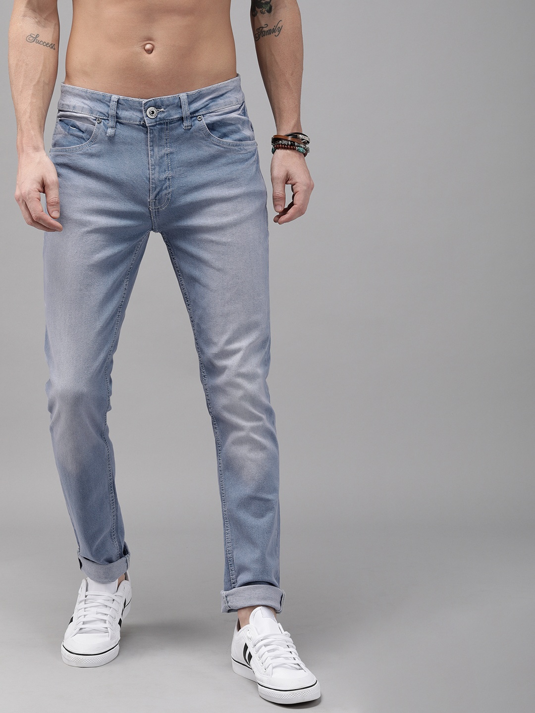 

Roadster GreenTurn Men Blue Skinny Fit Mid-Rise Save Water Stretchable Sustainable Jeans