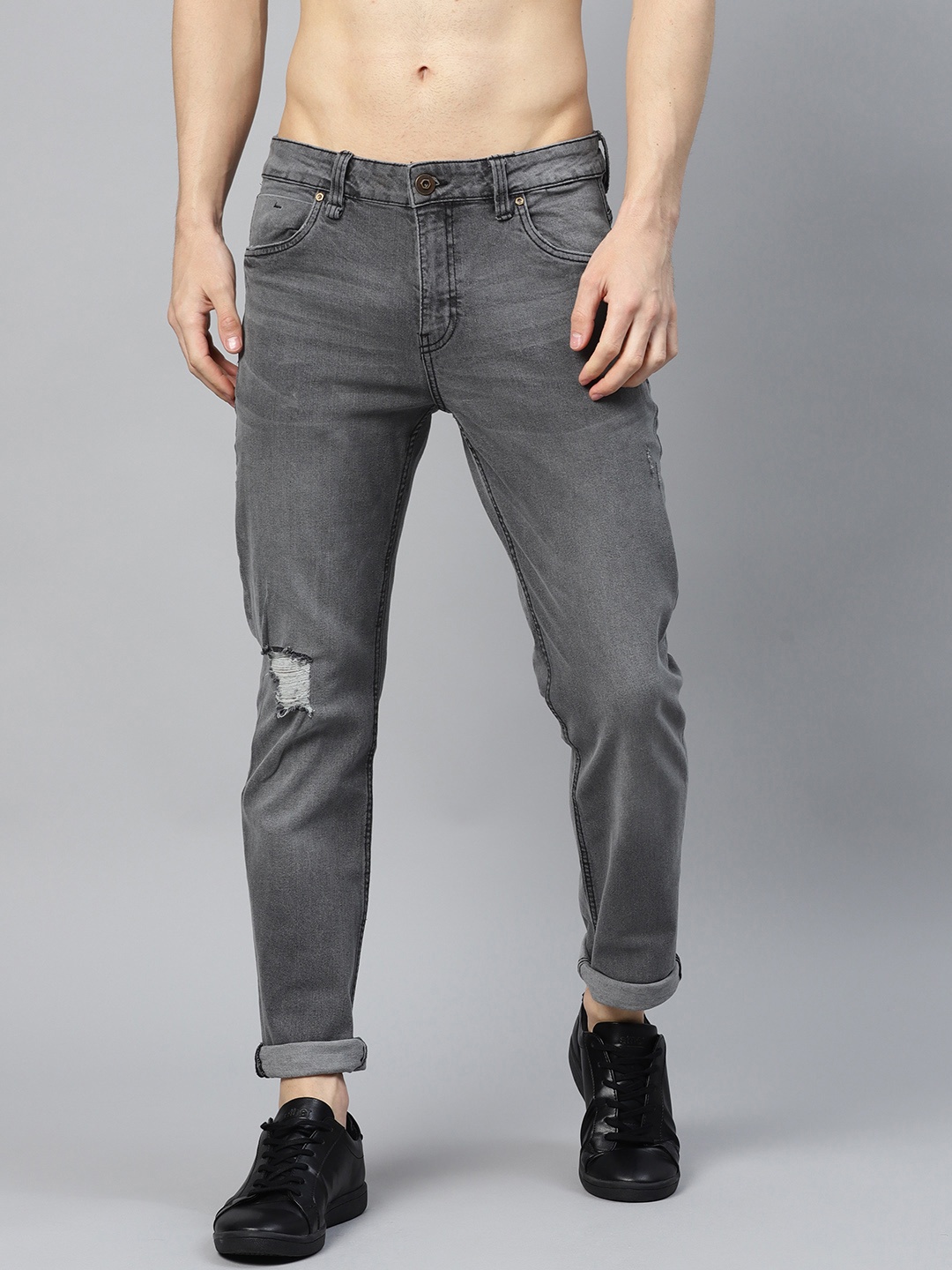 

Roadster Men Charcoal Grey Slim Fit Mid-Rise Low Distress Stretchable Jeans