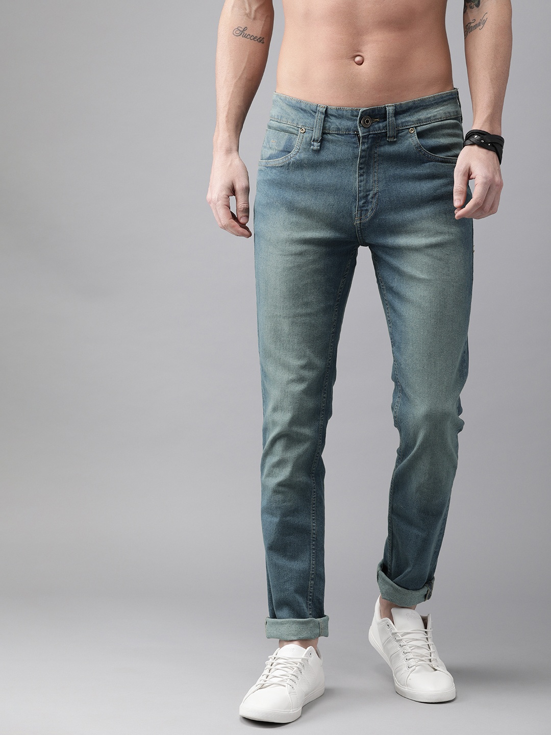 

Roadster Men Blue Skinny Fit Mid-Rise Clean Look Stretchable Jeans