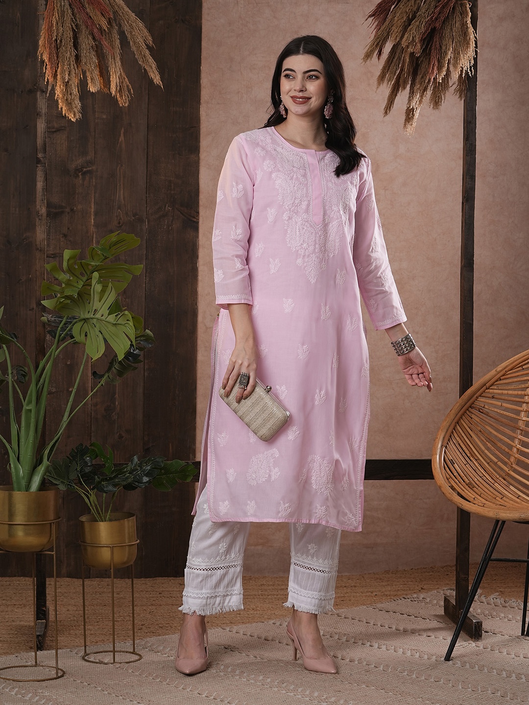 

ADA Women Pink & White Chikankari Embroidered Straight Kurta