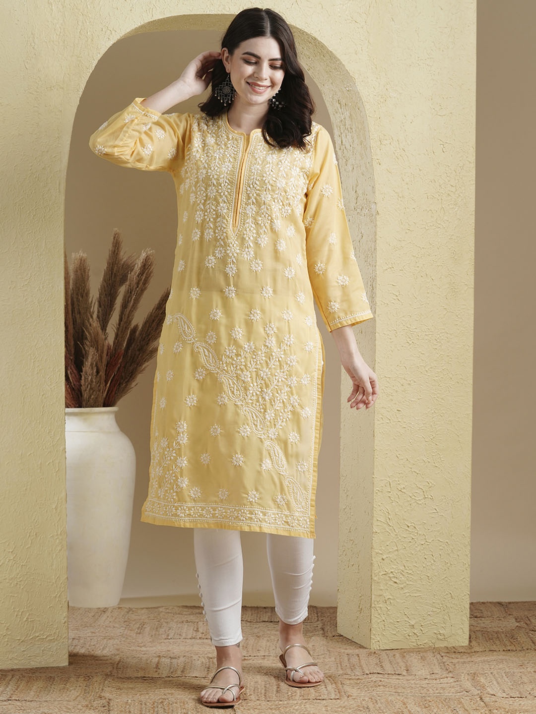 

ADA Women Yellow & White Chikankari Embroidered Straight Kurta