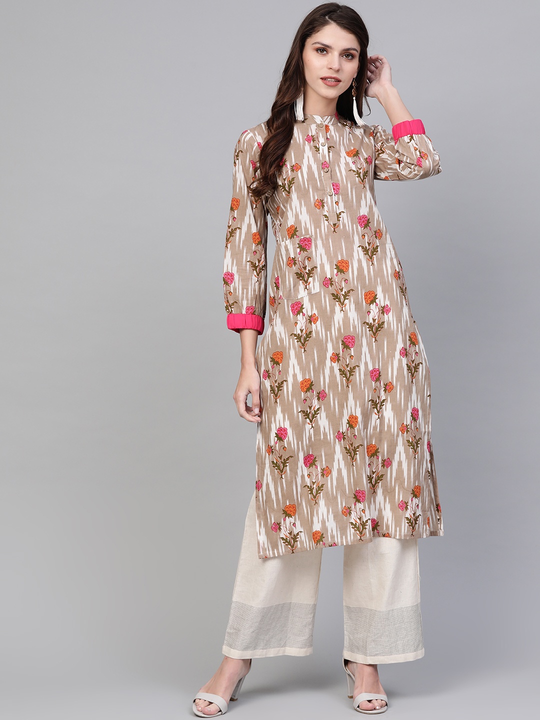 

AHIKA Women Beige & Off-White Printed Straight Kurta