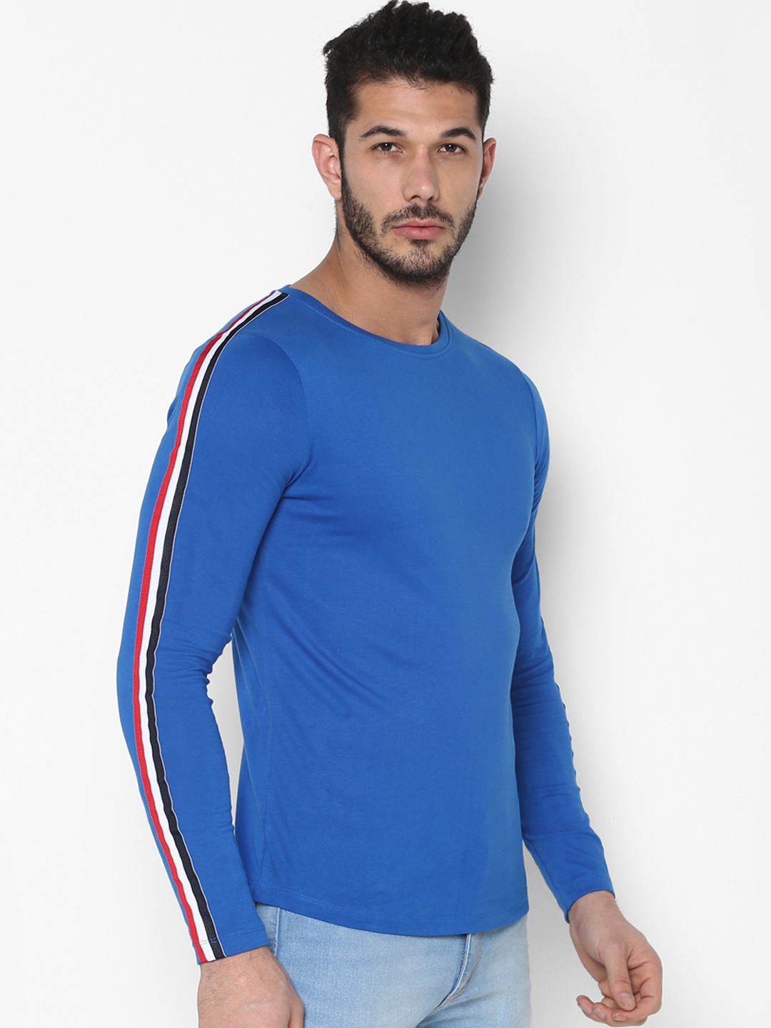 

Urbano Fashion Men Blue Solid Round Neck Pure Cotton T-shirt