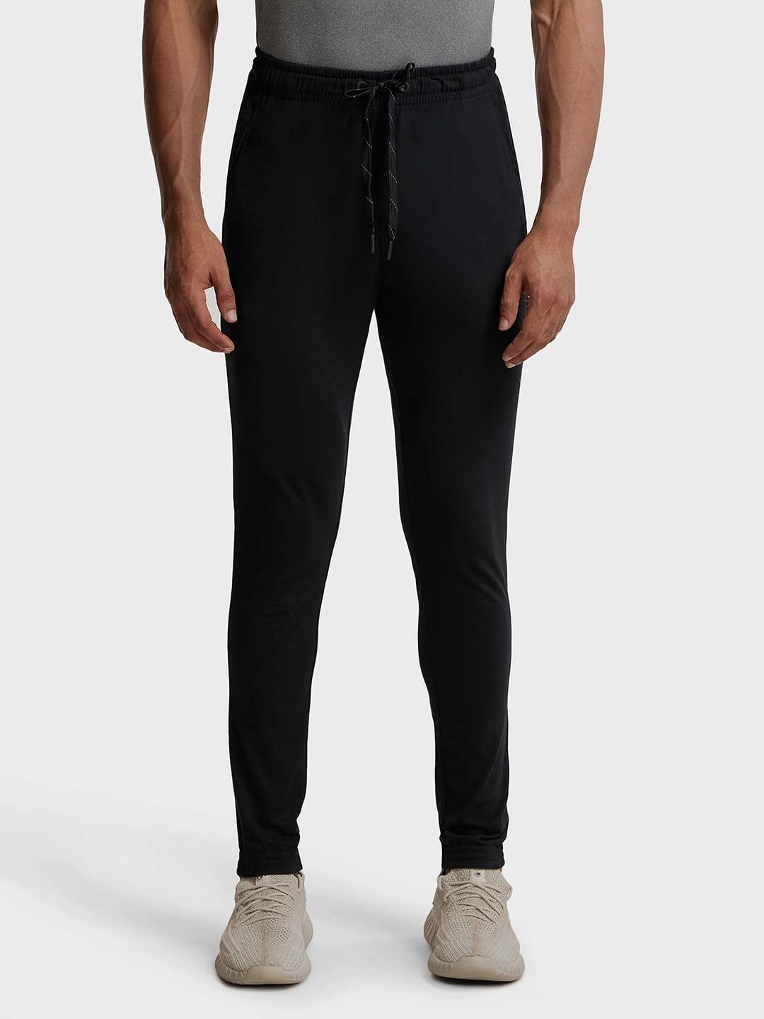 

Jockey Combed Cotton Rich Jogger with StayFresh Treatment-SP31, Black