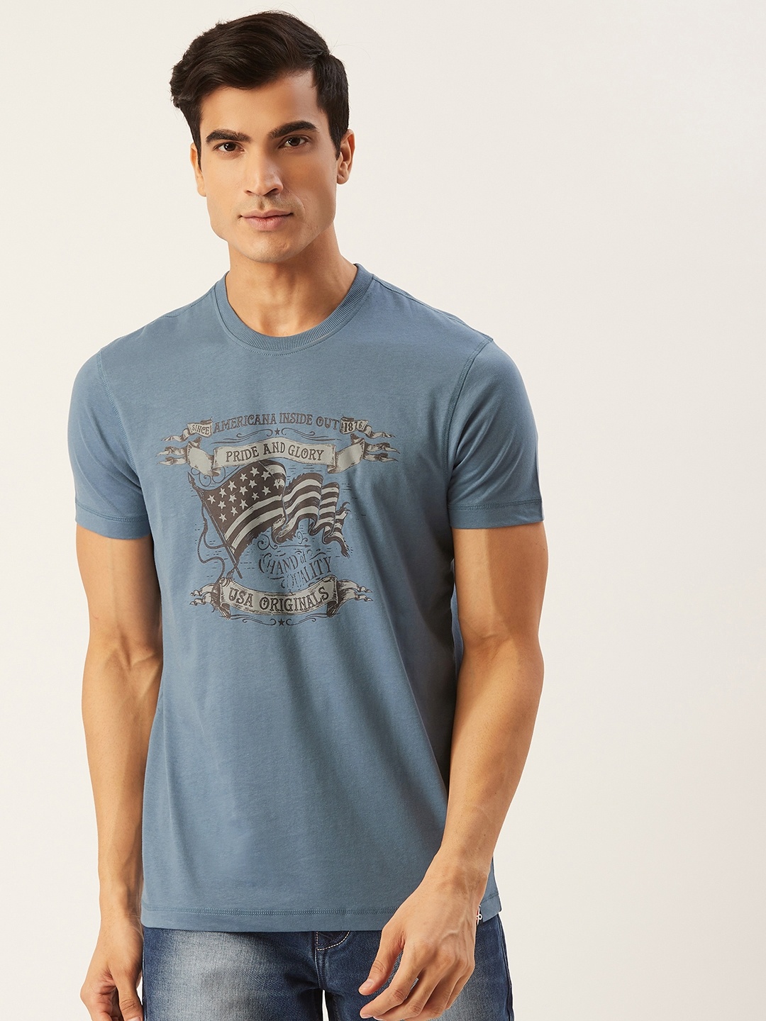 

Jockey Men Blue & Charcoal Grey U.S. Flag Print Modern Fit Round Neck T-shirt