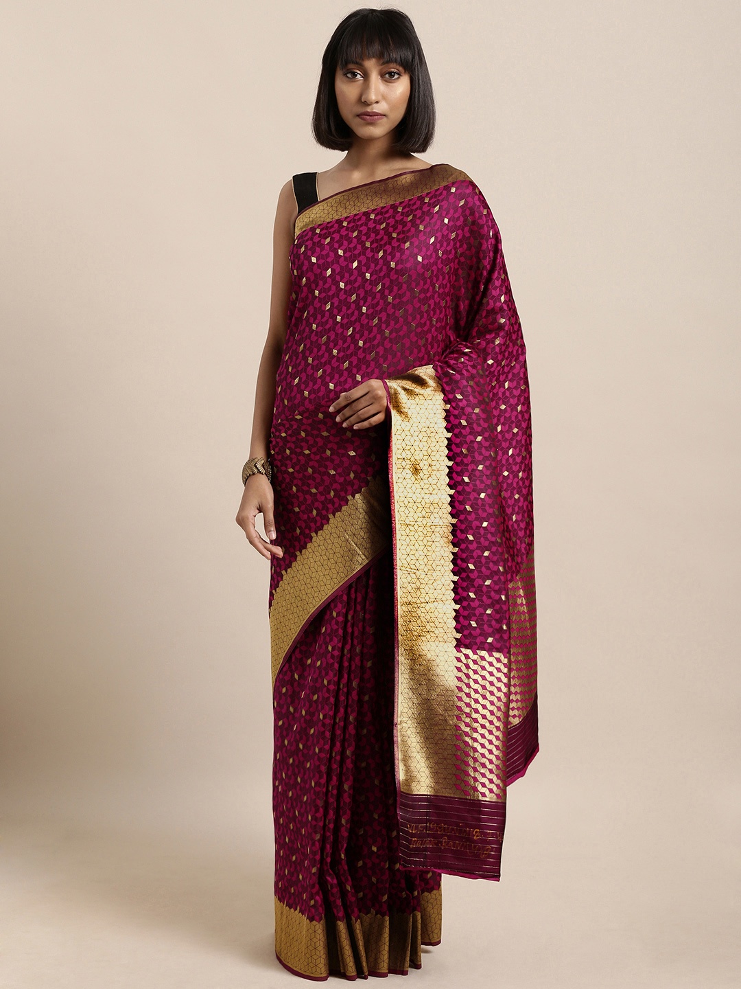 

Mitera Magenta & Gold-Toned Silk Blend Woven Design Kanjeevaram Saree