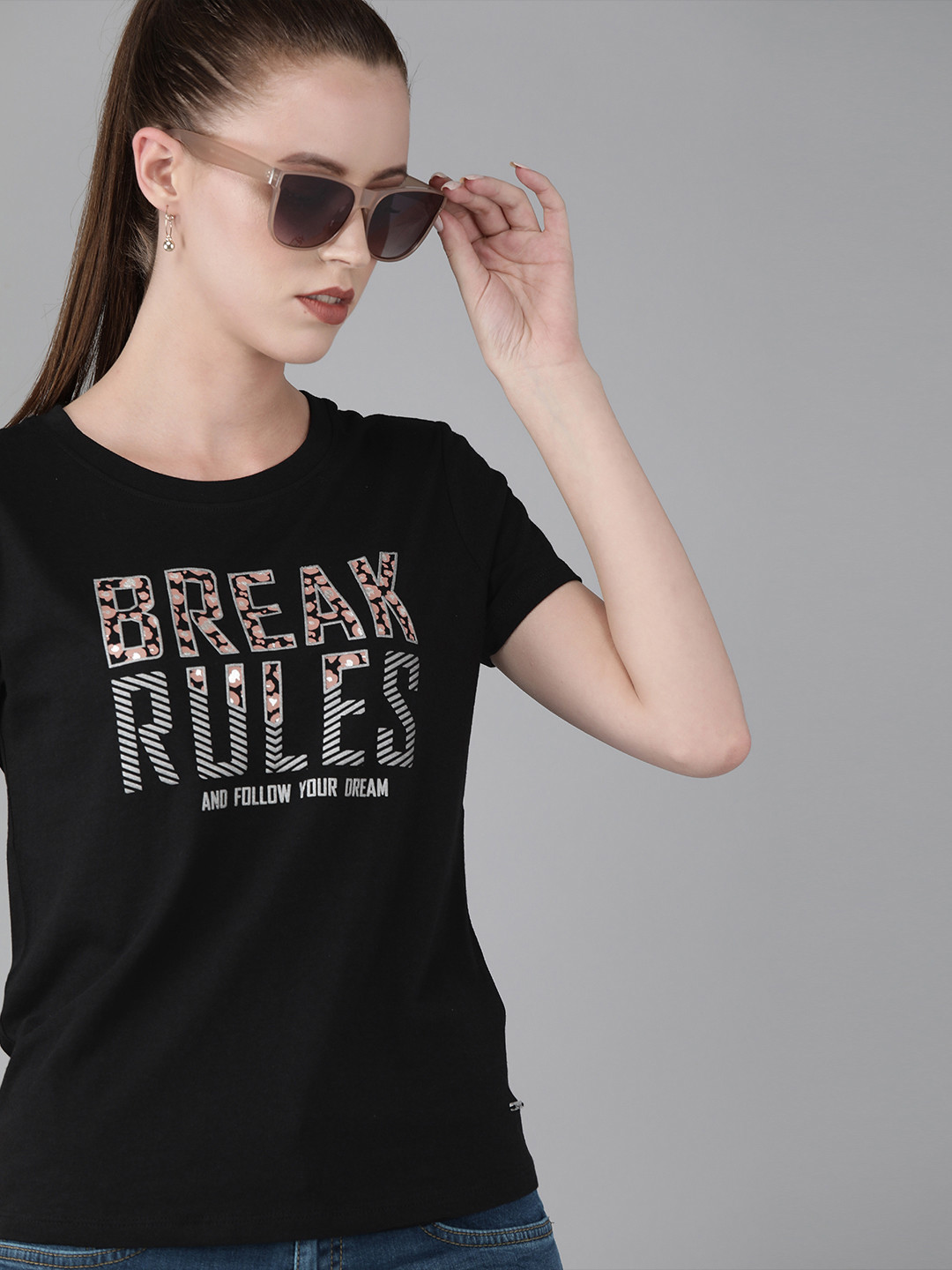 

Pepe Jeans Women Black Printed Round Neck T-shirt