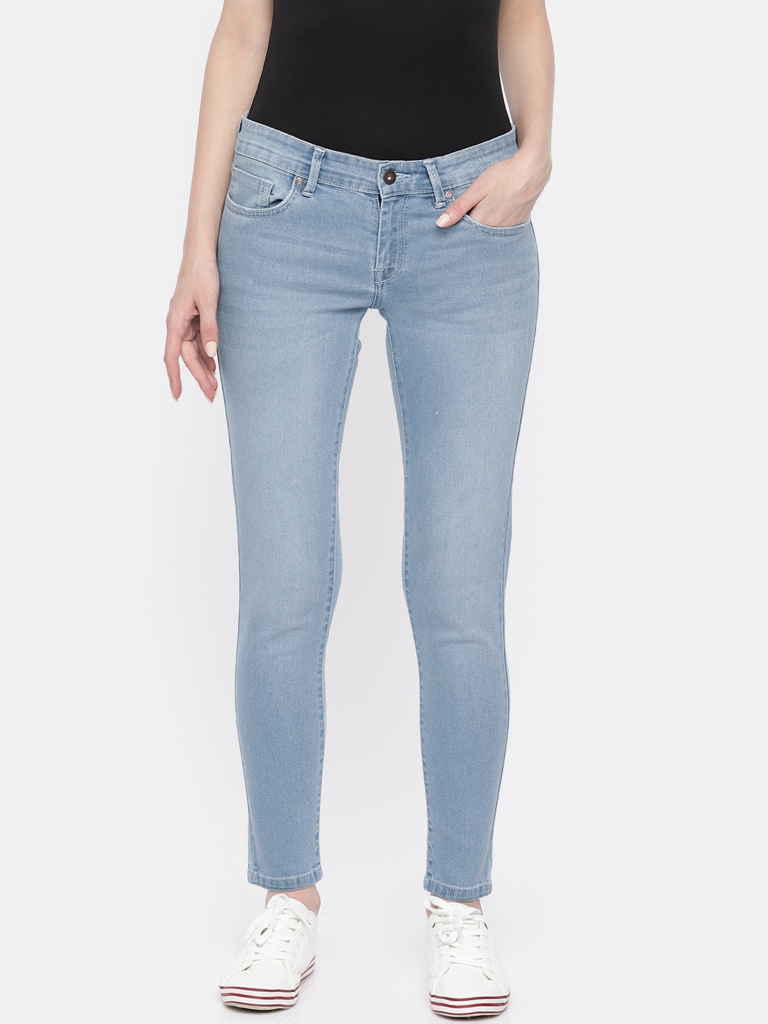 

Pepe Jeans Women Blue Lola Slim Fit Mid-Rise Clean Look Stretchable Cropped Jeans