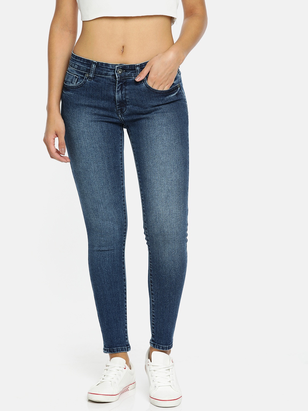 

Pepe Jeans Women Blue Lola Slim Fit Mid-Rise Clean Look Stretchable Cropped Jeans