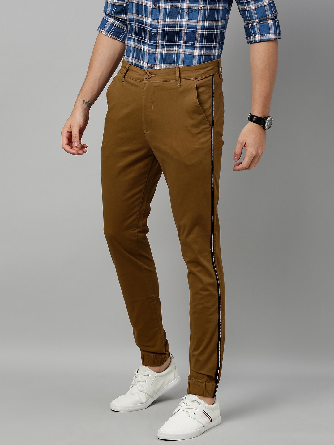 

SPYKAR Men Khaki Slim Fit Solid Side Striped Joggers