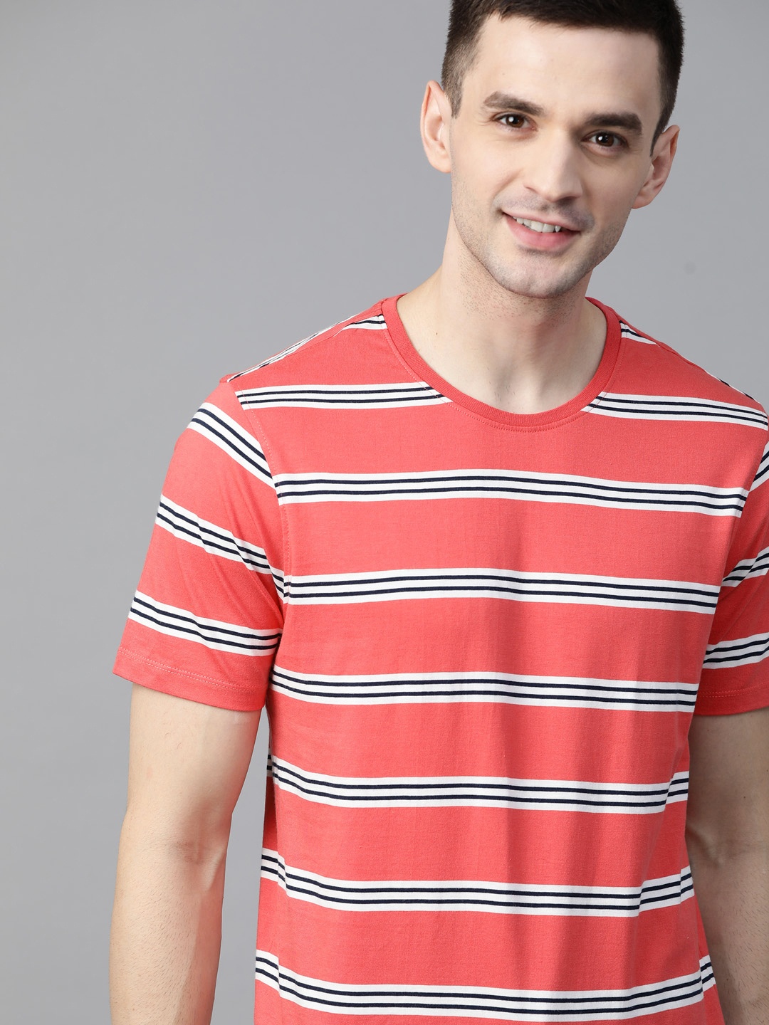 

Mast & Harbour Men Coral Pink & White Striped Round Neck T-shirt