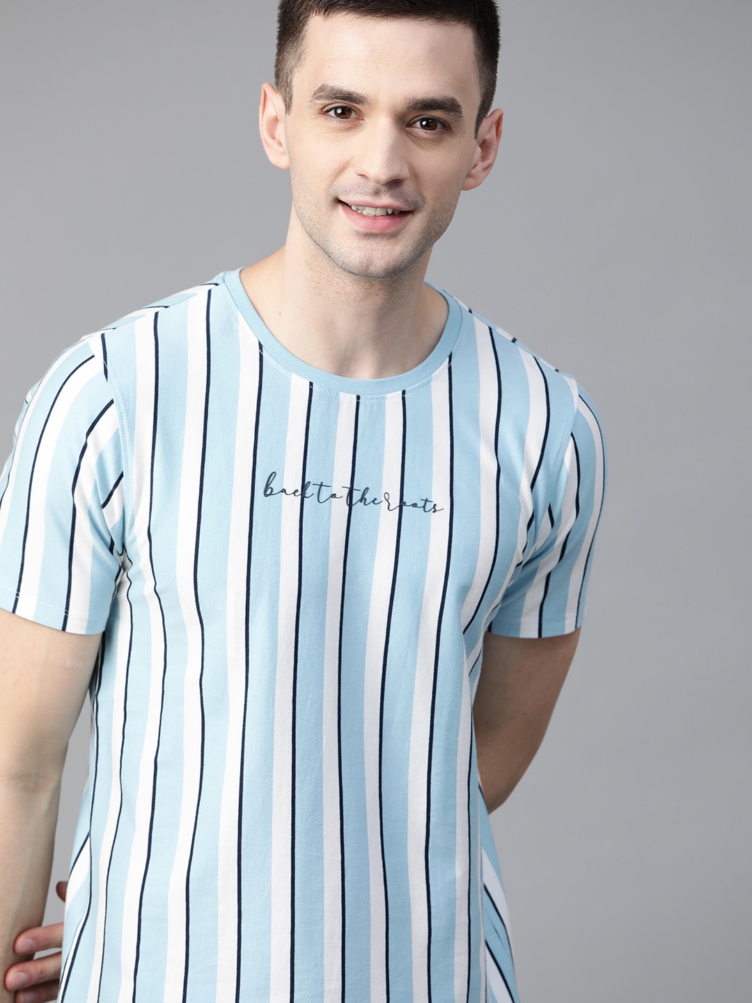 

Mast & Harbour Men Blue & White Striped Round Neck T-shirt