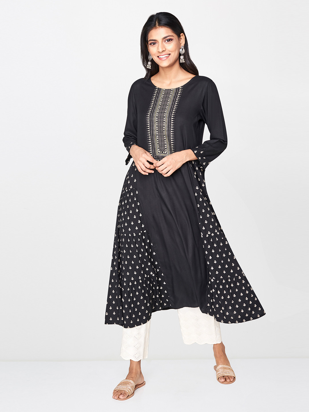

Global Desi Women Black & White Printed A-Line Kurta