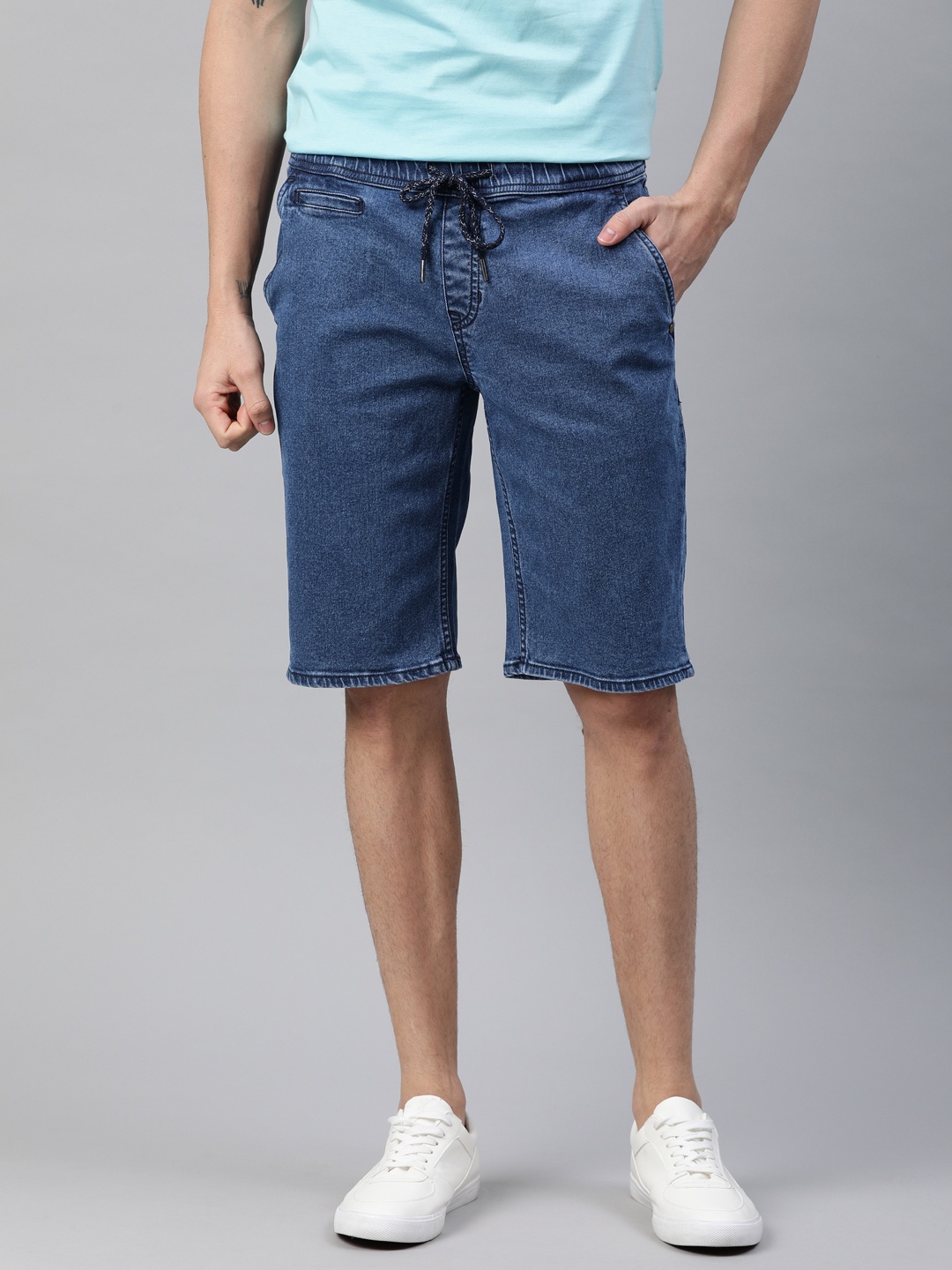 

Mast & Harbour Men Blue Washed Regular Fit Denim Shorts