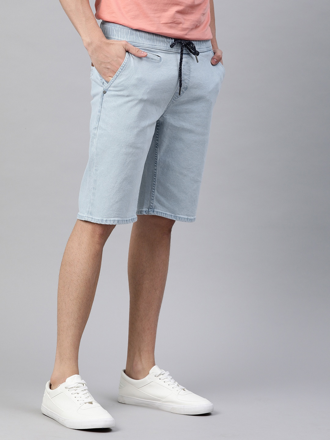 

Mast & Harbour Men Blue Washed Regular Fit Denim Shorts