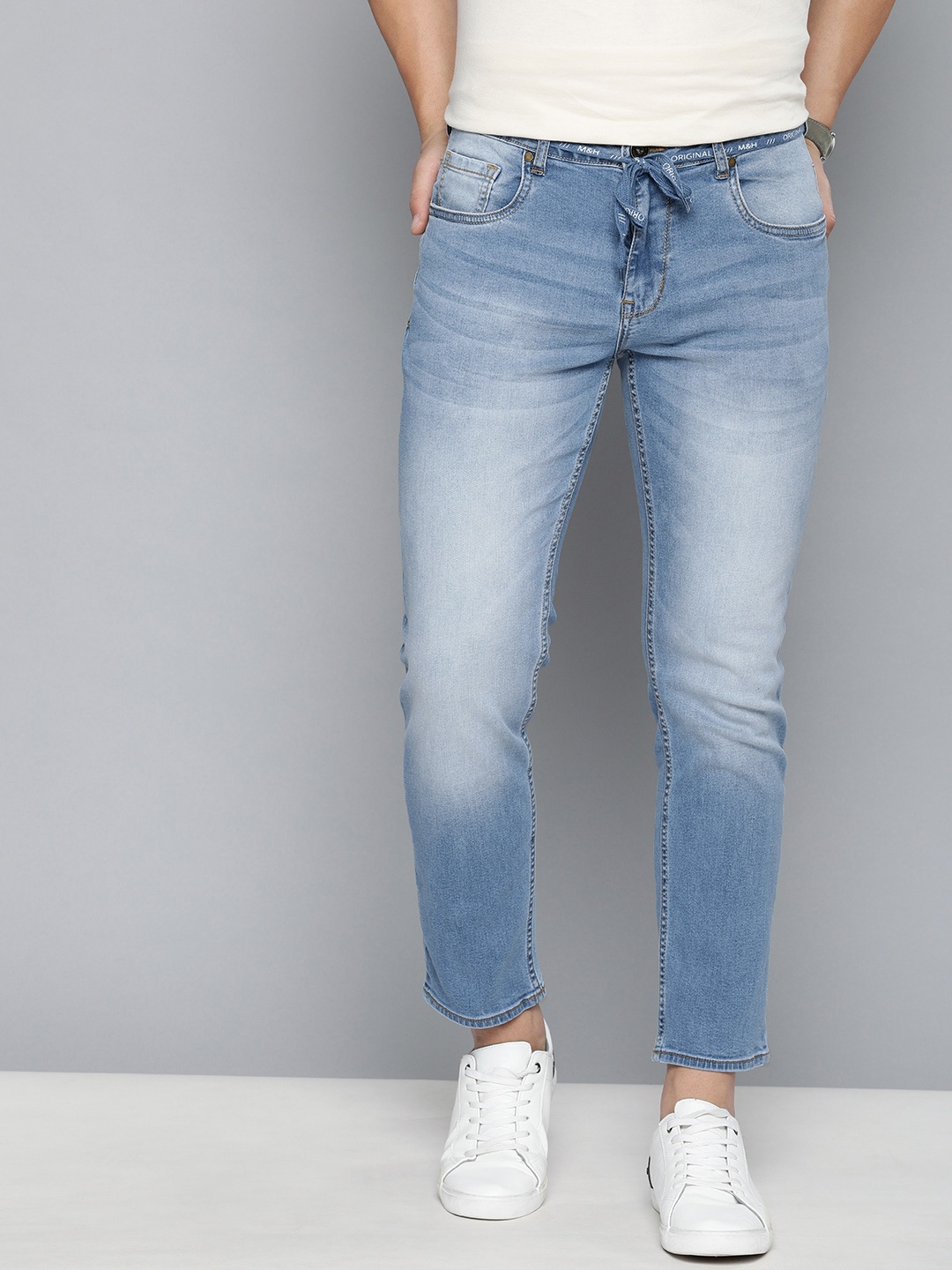 

Mast & Harbour Men Blue Slim Tapered Fit Mid-Rise Clean Look Stretchable Jeans