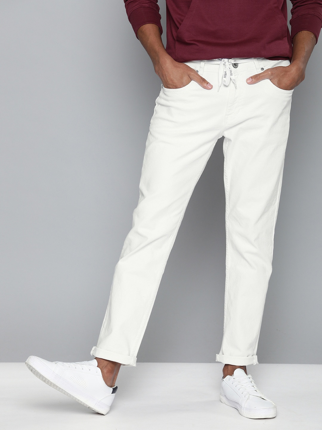 

Mast & Harbour Men White Slim Tapered Fit Mid-Rise Clean Look Stretchable Jeans