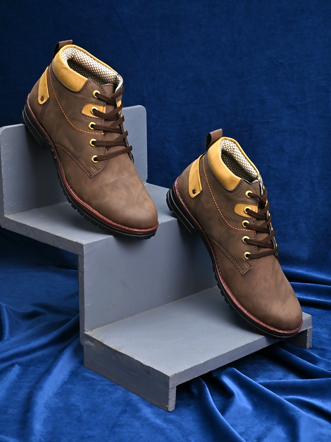 

Sir Corbett Men Brown Solid Synthetic Mid-Top Boots