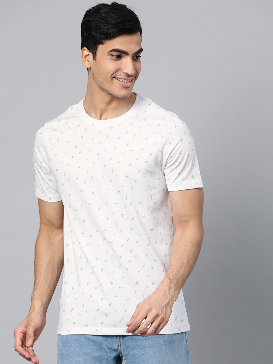 

Mast Harbour Men White Green Micro Ditsy Floral Print Round Neck Pure Cotton T-shirt