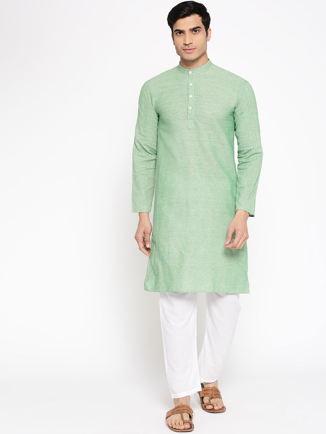 

Vastraa Fusion Men Green & White Solid Kurta with Pyjamas