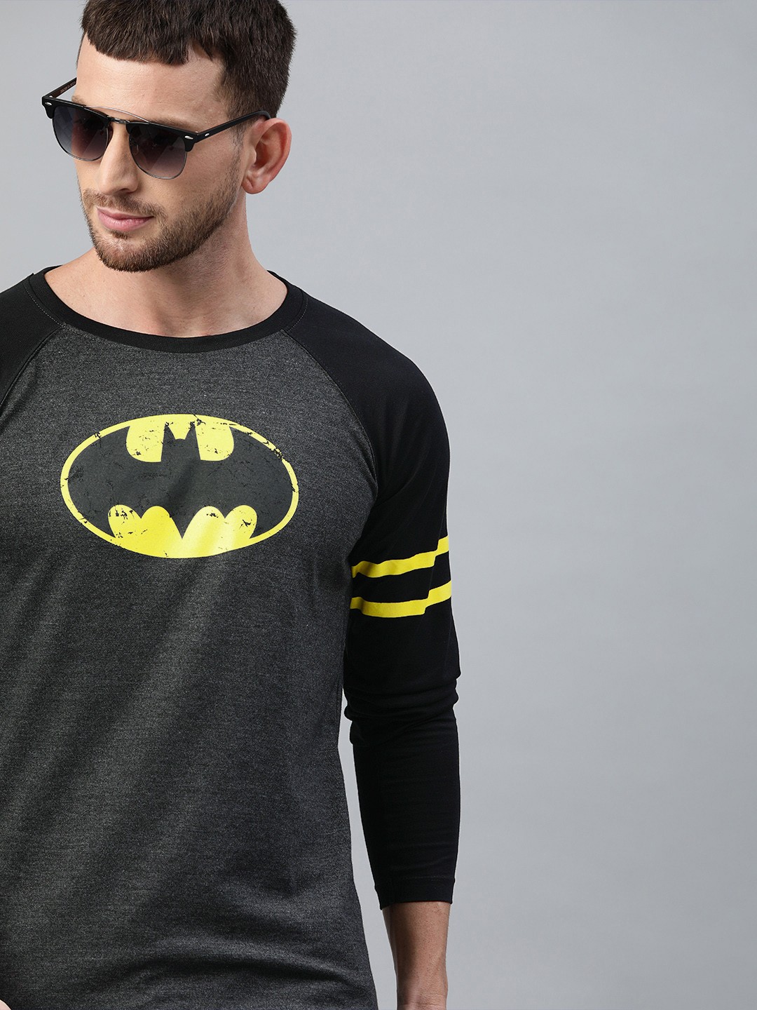 

Urbano Fashion Men Charcoal Grey Batman Printed Slim Fit Round Neck T-shirt