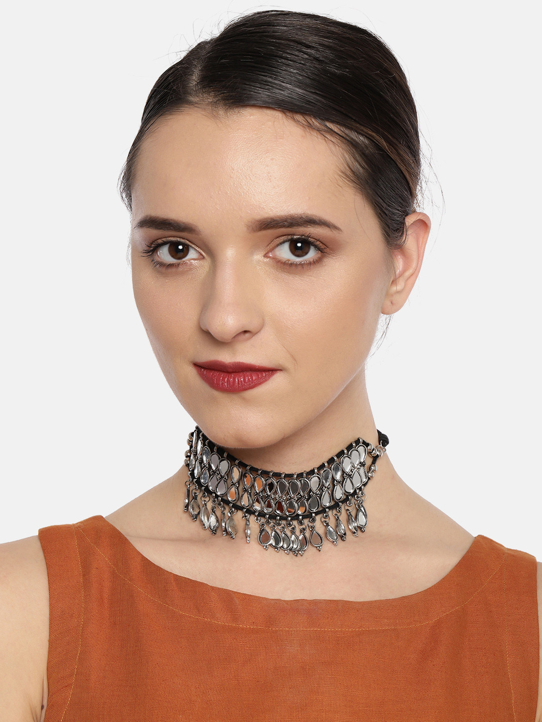 

Fida Silver-Toned Mirror Choker Necklace