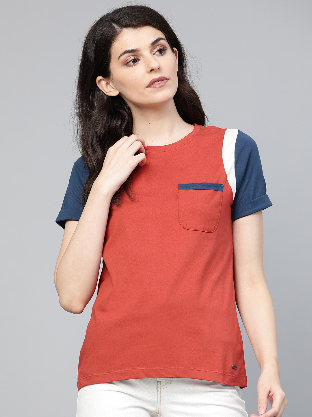 

Roadster Women Rust Red Solid Round Neck T-shirt