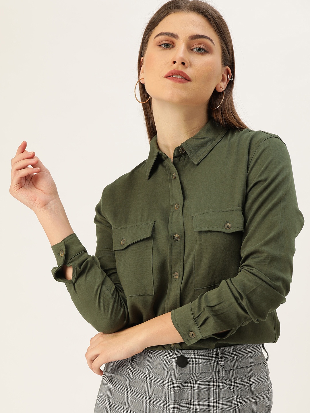 

FOREVER 21 Women Olive Green Regular Fit Solid Casual Shirt