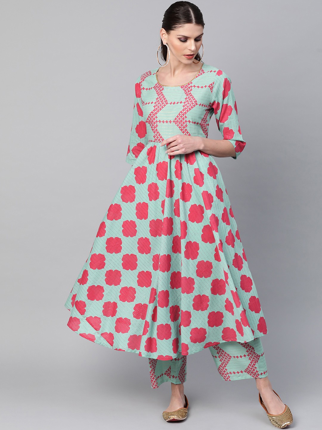 

Libas Women Blue & Pink Printed Kurta with Palazzos