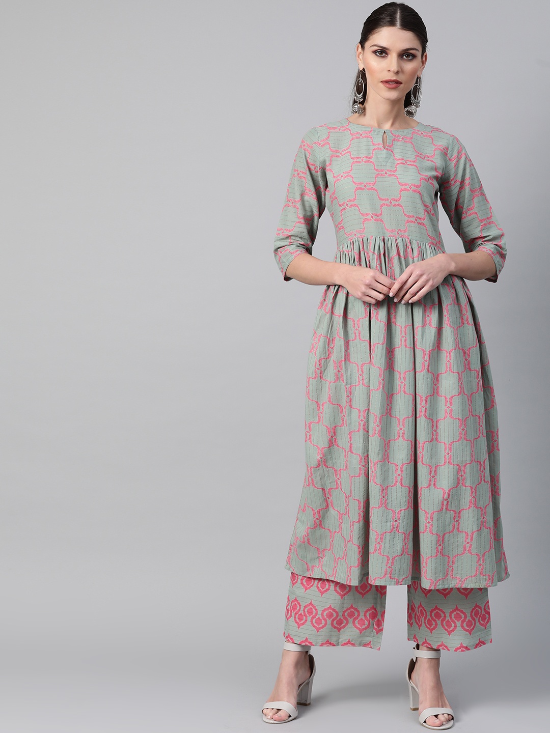 

Libas Women Green & Pink Printed Kurta with Palazzos