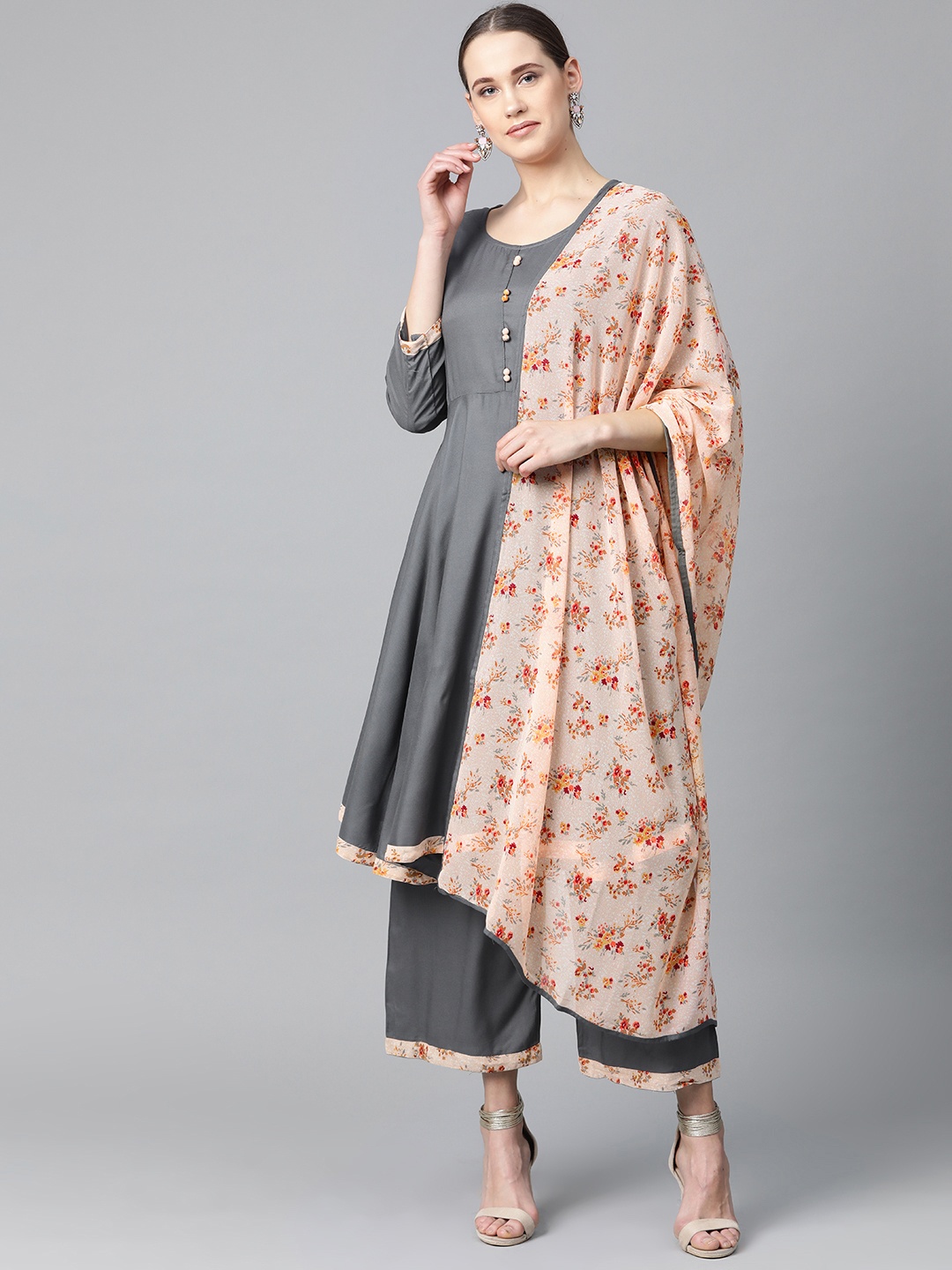 

Jompers Women Charcoal Grey & Peach-Coloured Solid Kurta with Palazzos & Dupatta