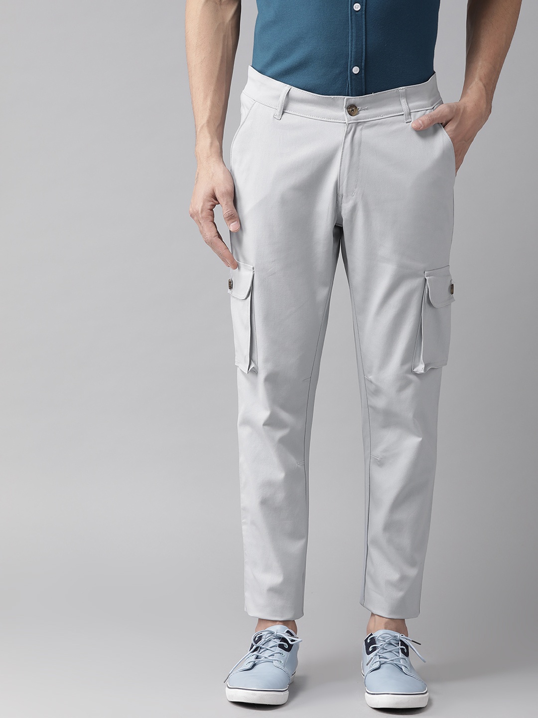 

Hubberholme Men Blue Stretchable Slim Fit Solid Cargos