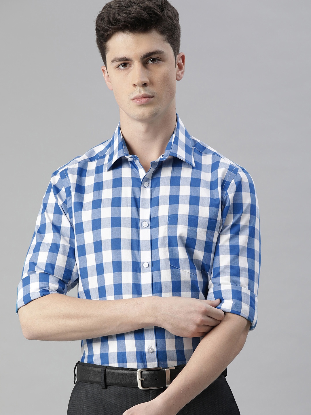 

IVOC Men White & Blue Comfort Slim Fit Checked Formal Shirt